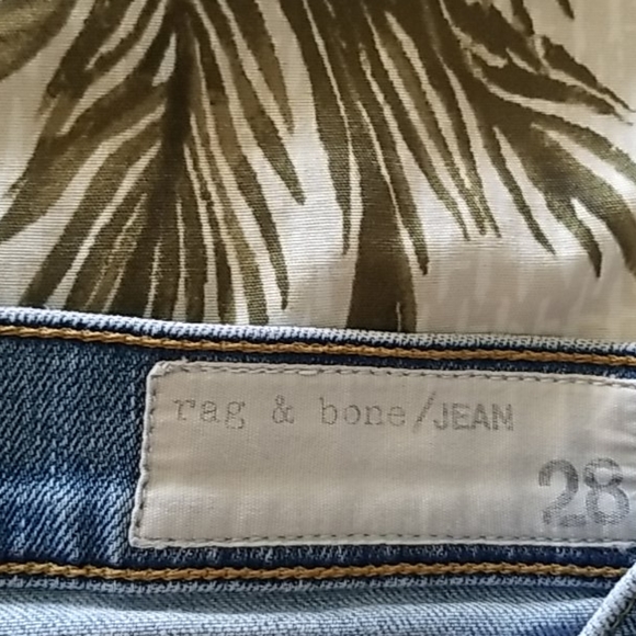 Jean's - Picture 1 of 5